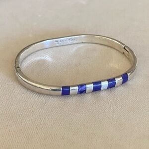 Vintage Sterling Silver Plata Mexico Purple Stone Oval Hinged Bangle Bracelet